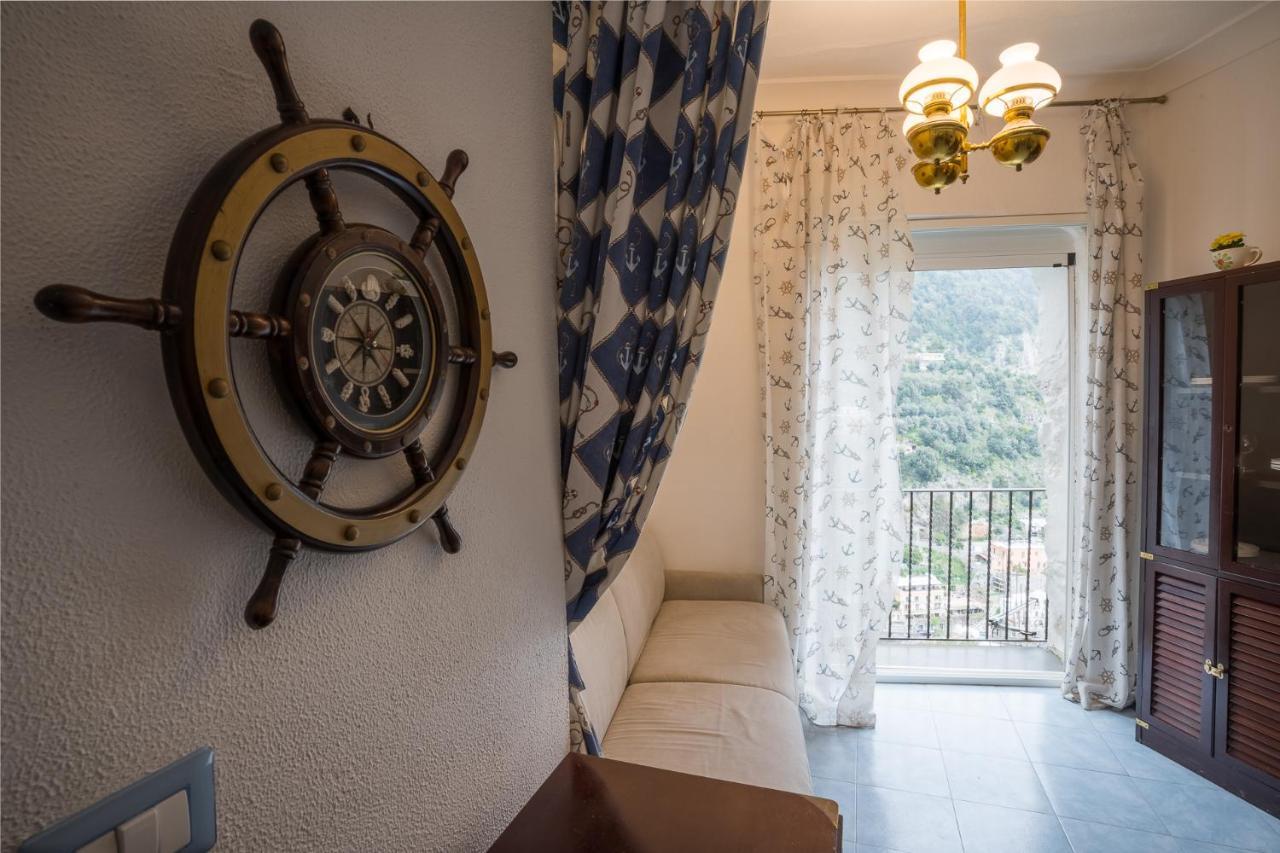 Casa Gloria Apartment Positano Bagian luar foto